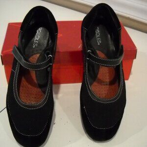Aerosoles Gram Central Mary Jane Loafers Women's Size 7 1/2" Black